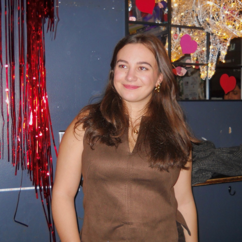 Meet your Posher, Sophia